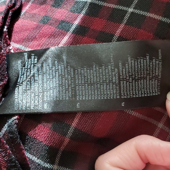 *NWT* Killstar's Rebellion Dress (Blood Tartan) - Picture 16 of 16